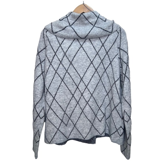 Ricki's Grey Wrap Sweater Size XL NWT Brand New - Picture 2 of 9